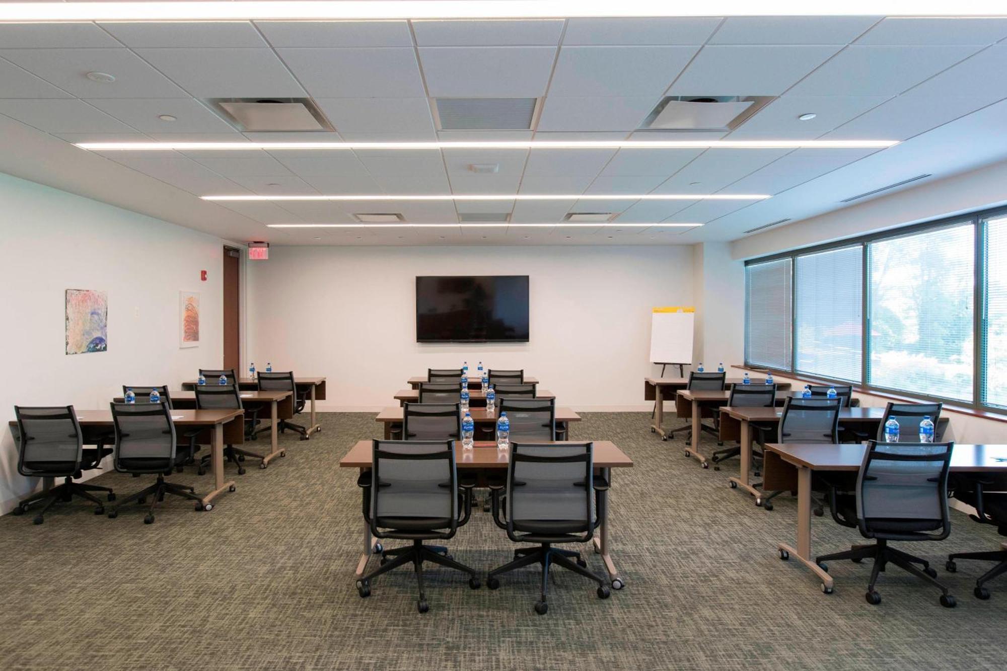 Fairfield Inn & Suites By Marriott Philadelphia Valley Forge/Great Valley Berwyn Exteriör bild
