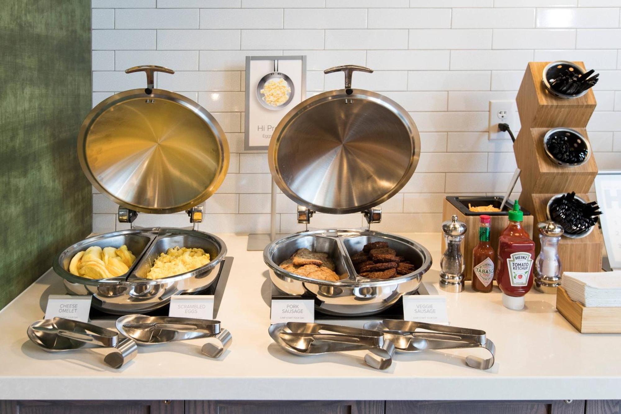 Fairfield Inn & Suites By Marriott Philadelphia Valley Forge/Great Valley Berwyn Exteriör bild